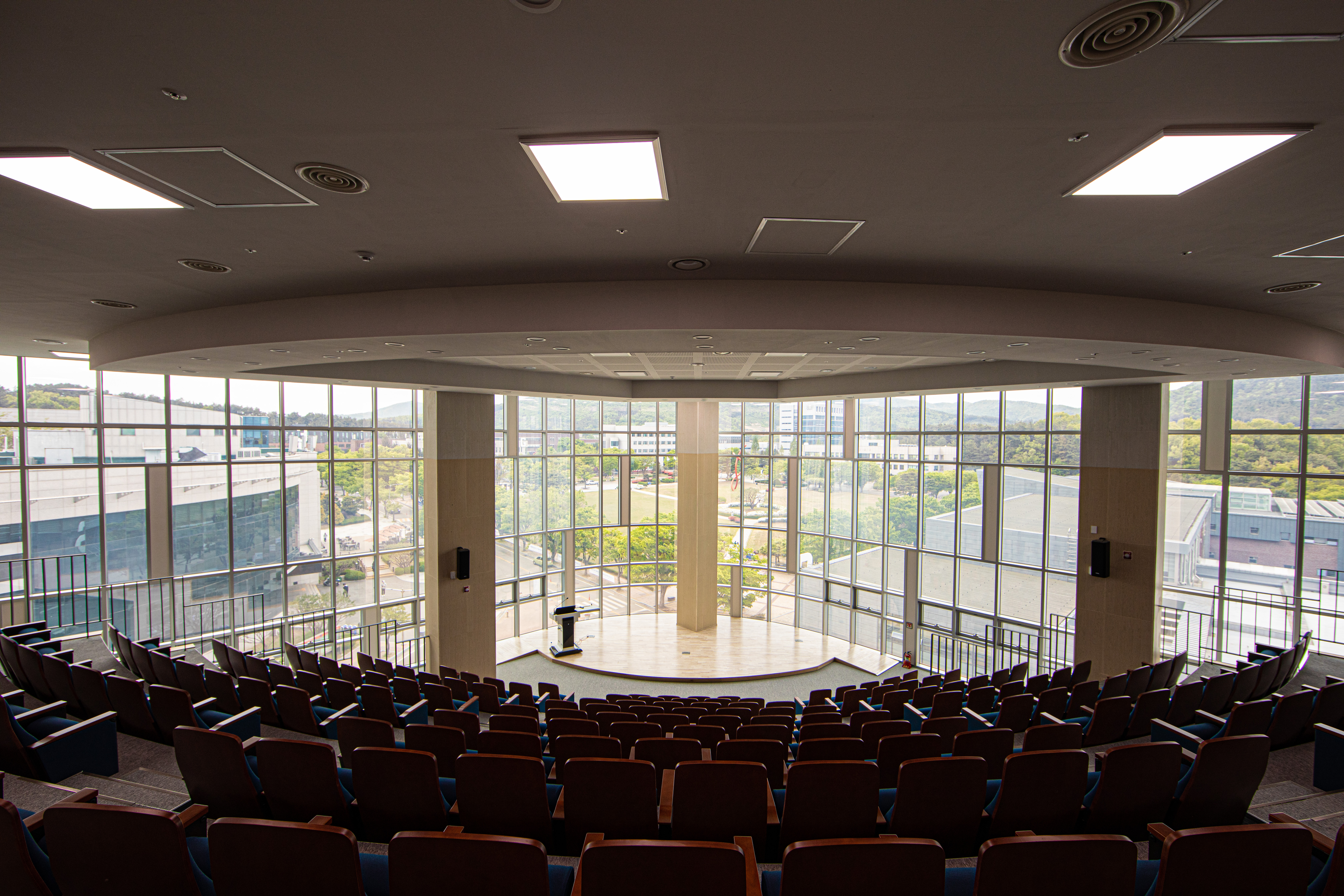 Hybrid SKY Hall